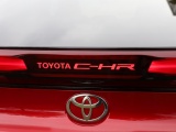 Toyota C-HR Hybrid 200 AWD First Edition | El. Achterklep | Dodehoek