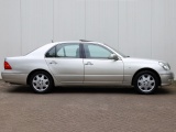 Lexus LS 430