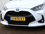 Toyota Yaris 1.5 Hybrid Launch Edition | Bi-Tone | Half Leder | Stoelverwarmi