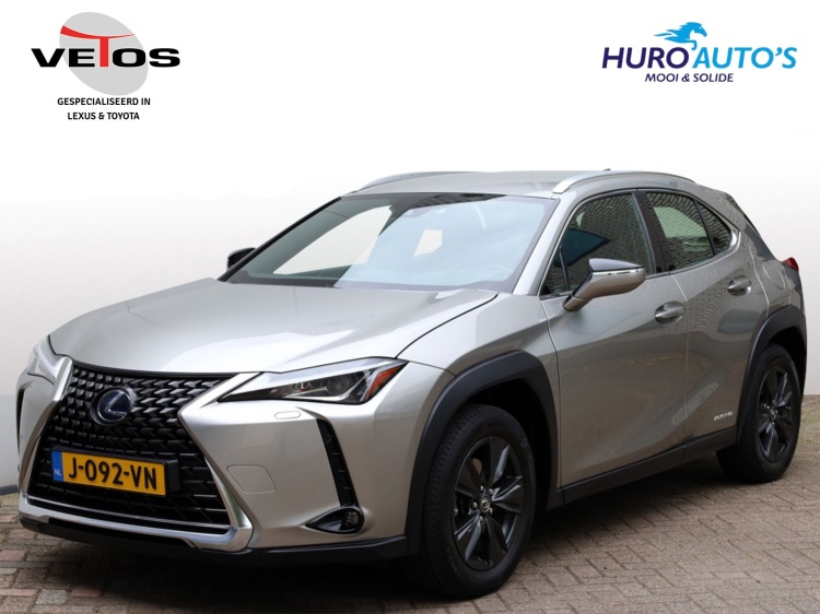 Lexus UX 250h Business Line | Stoel/Stuurwielverwarming | Trekhaak