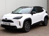 Toyota Yaris Cross 1.5 Hybrid 130 First Edition | Bi-Tone | Stoel-Stuurwielverwarmi