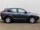 Toyota RAV4 2.0 VVTi Executive | Leder | Stoelverwarming | Trekhaak