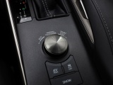 Lexus IS 300h Hybrid F-Sport Line | Mark Levinson | Schuifdak | Stoelvent