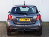 Toyota Yaris 1.3 VVT-i Trend | Navigatie | Rijstrooksensor | Trekhaak