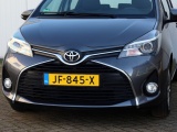 Toyota Yaris 1.3 VVT-i Trend | Navigatie | Rijstrooksensor | Trekhaak