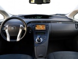 Toyota Prius 1.8 Dynamic | Park-Assist | Head-Up | Trekhaak